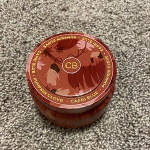 NWT NBU Capri Blue Pumpkin Clove Candle - Great Gift! 🎁